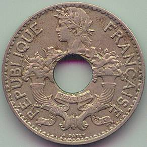 French Indochina 5 cent 1939 coin, obverse